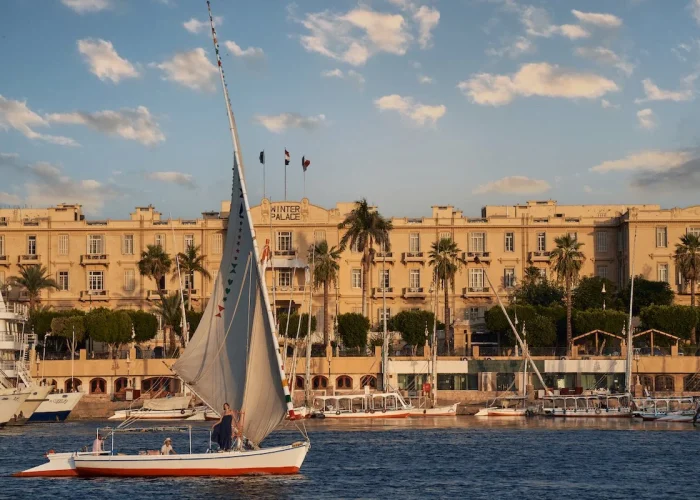 Hurghada to Luxor Overnight - Stay at a Historic Hotel (Winter Palace) cover